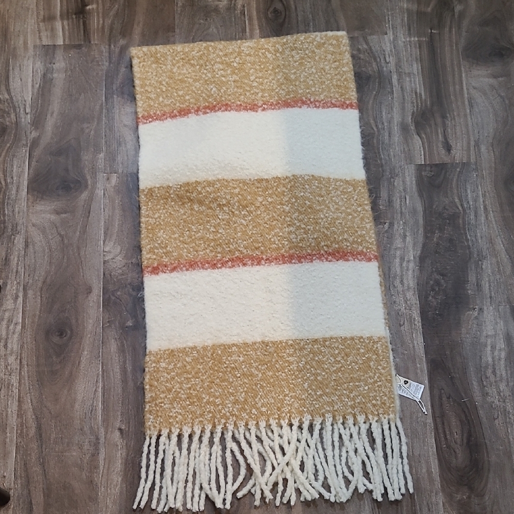 Madewell Cozy Cream and Tan Scarf